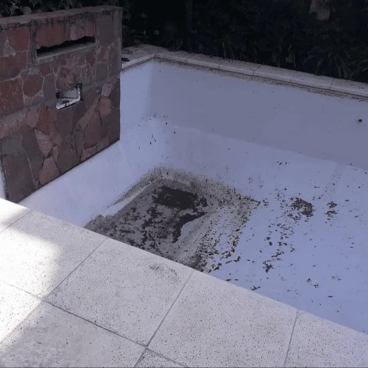 Pileta antes del arenado - Zona Oeste