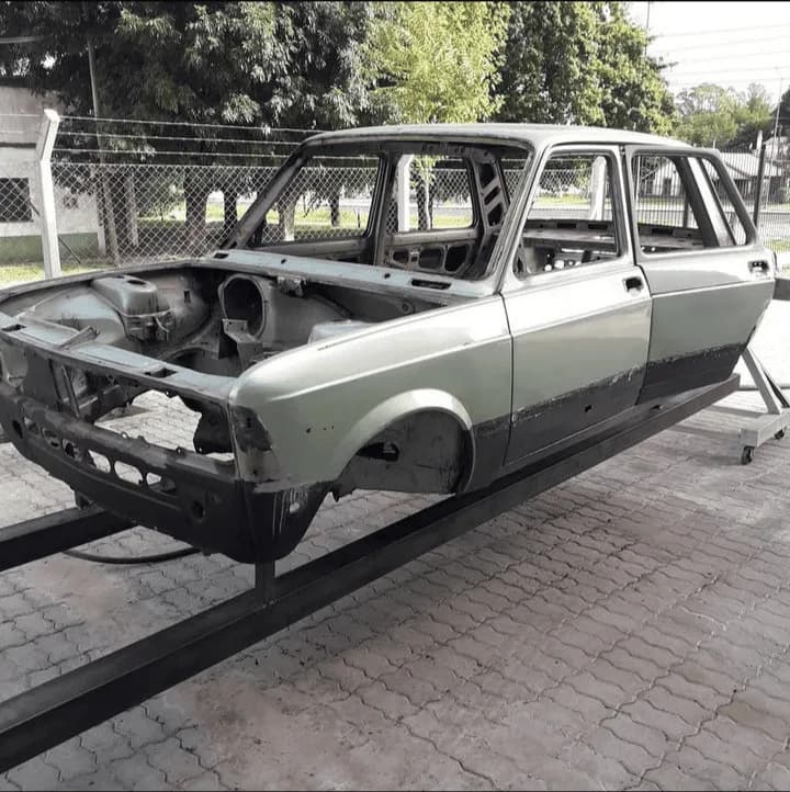 Auto antes del arenado