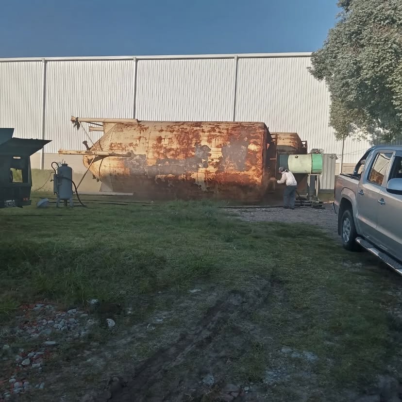 Arenado Exterior de Tanques Industriales - Imagen 5